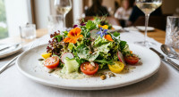 Grüner Saisonsalat